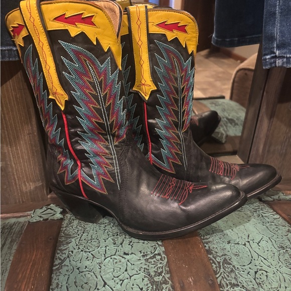 This is a pair of Yippee Ki Yay by Old Gringo Yucatan Triad black cowboy boots9 - Picture 3 of 6